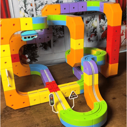 Orienia™ Creative Railway Train Set